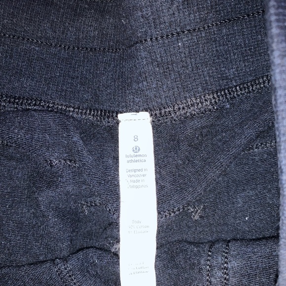Lululemon joggers - Picture 3 of 4